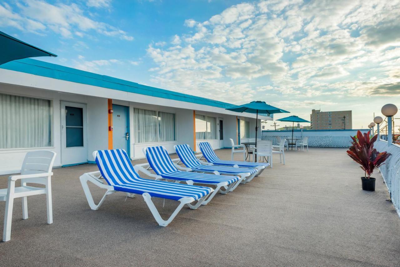 Boardwalk Hammock Inn Wildwood Beach Hotel Oceanfront Bagian luar foto