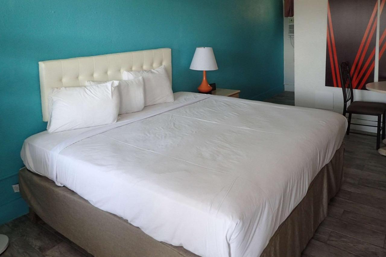 Boardwalk Hammock Inn Wildwood Beach Hotel Oceanfront Bagian luar foto